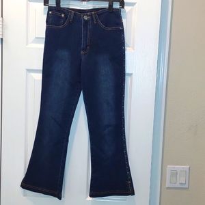 Debeer  26 Studded Stretch Bell-bottom Capri